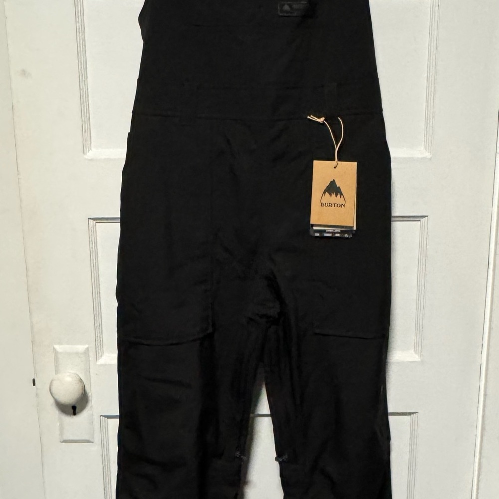 Burton Women’s Avalon Bibs New w/ Tags